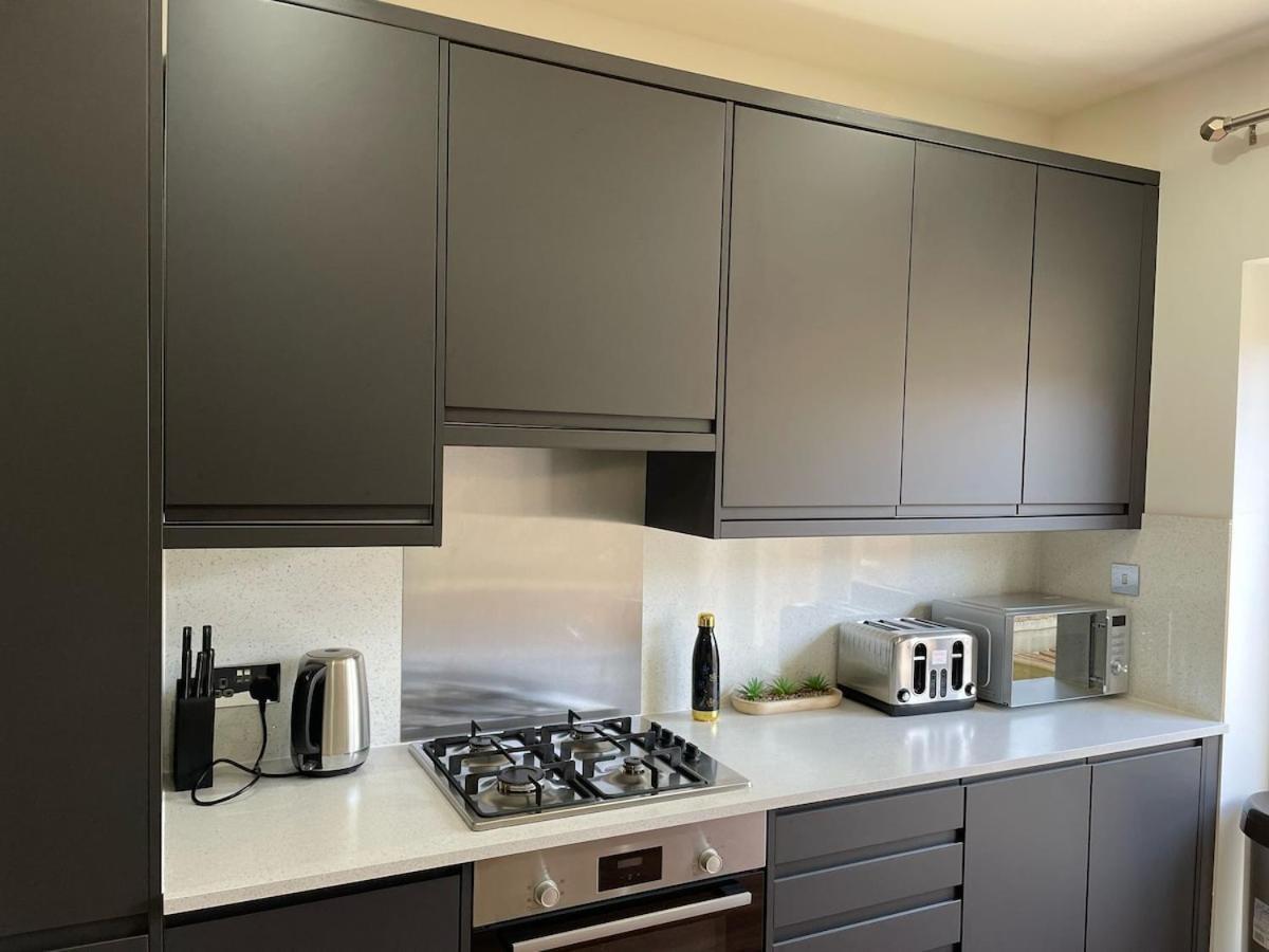 Spacious 3 Bed Flat Belvedere Dartford Exterior foto